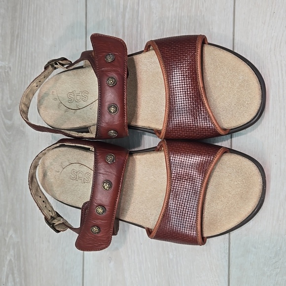 SAS Women Comfort Tripad Brown Leather Sandals Shoes Sz 8.5WW - Picture 3 of 10